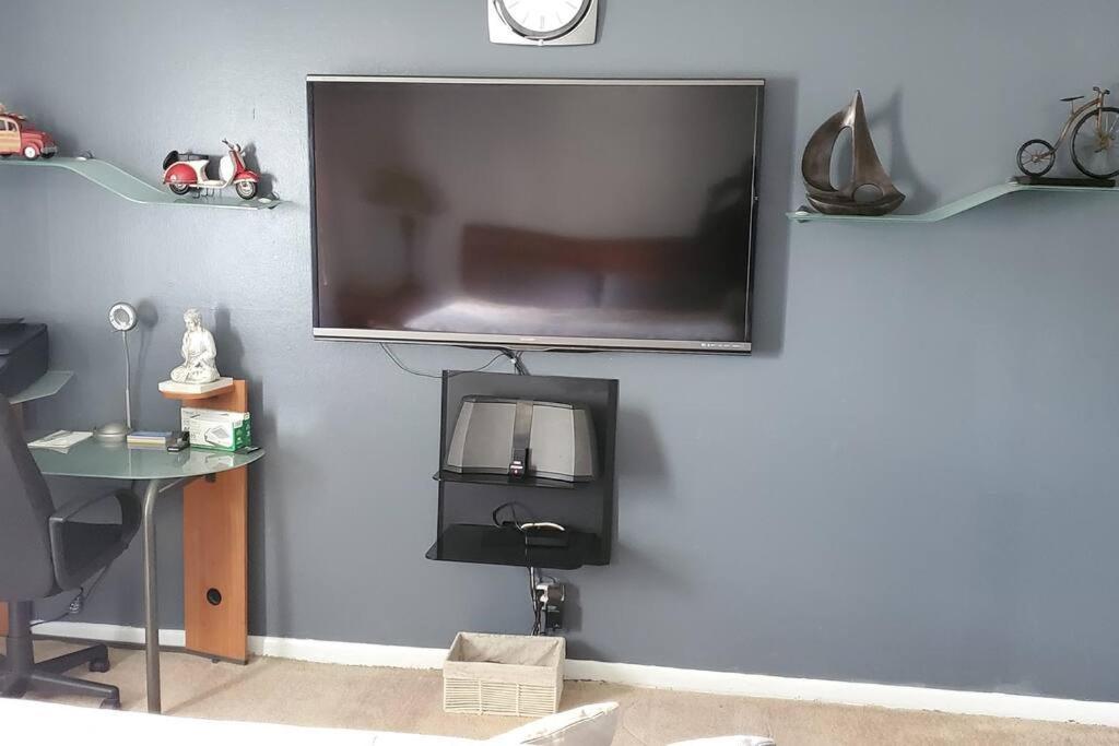 Fully Furnished, Beautiful, Spacious Two Bedroom Condo Lauderhill Bagian luar foto